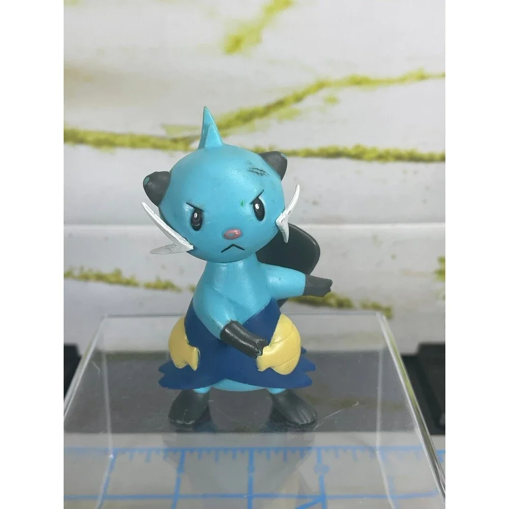 Pokemon Nintendo Jakks Pacific Dewott Figure Figurine 2011 Oshawott Samurott